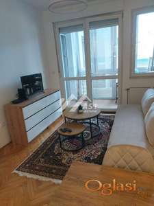 IZAJE SE STAN U CENTRU-JEDNOIPOSOBAN ID#4133