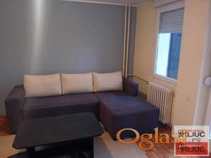 Dvosoban stan 42 m², Sajmište, Novi Sad, 2. sprat