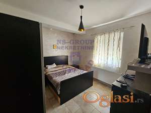 Odličan trosoban stan u centru Karlovaca!