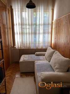 Stan u Centru Novog Sada! Trg Republike!