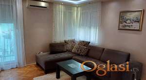 DVOSOBAN STAN U MIŠE DIMITRIJEVIĆA