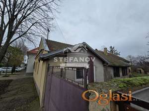 Kuća za rušenje TOP lokacija centar ID#1942