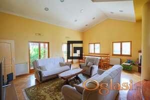 Predivna kuća u centru Borče-BIG Borča, 10a ID#1973