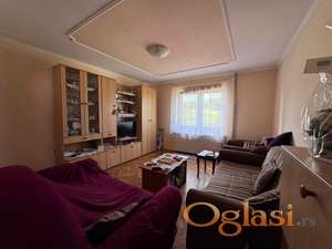 Fantastična kuća na potezu ka Stražilovu!