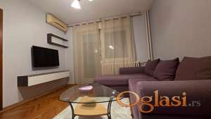 Odličan jednoiposoban stan kod Futoške pijace
