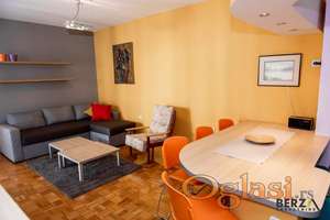 ODLIČAN TROSOBAN PET FRIENDLY STAN U CENTRU