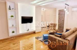 Centar(Skadarlija)60m2,2.5-renoviran #4189