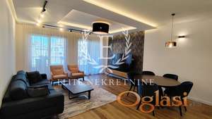 Izdavanje stanova Vracar-Cetvorosoban lux stan sa garazom,nov