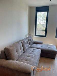 Opremljen stan sa parkingom u Airport Gardenu ID#9291