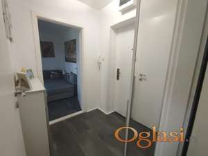 Novi Sad, Grbavica, 110.000€, namešten