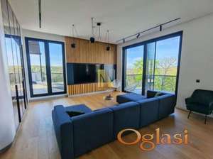 Luksuzan stan u kompleksu Green Hill