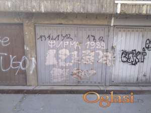 Prodaje se uknjižena garaža Gagarinova ulica kod železničke stanice.