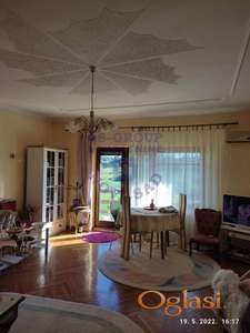 Izuzetna kuća u Krušedolu!