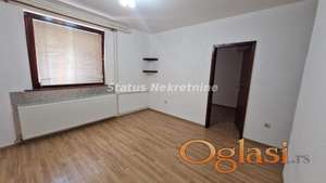 Dvosoban stan - centar - Matice Srpske