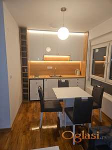 DIVCIBARE,NOV APARTMAN U NOVOJ ZGRADI TEK ZAVRSENOJ,POTPUNO OPREMLJEN-62000 E