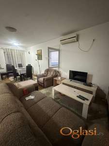 BEO Centar, sređen 3.0 stan, parking ID#2823