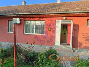 Trosoban stan u Vrbasu