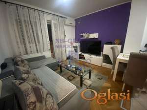 Jednoiposoban stan u ulici Cara Dušana!