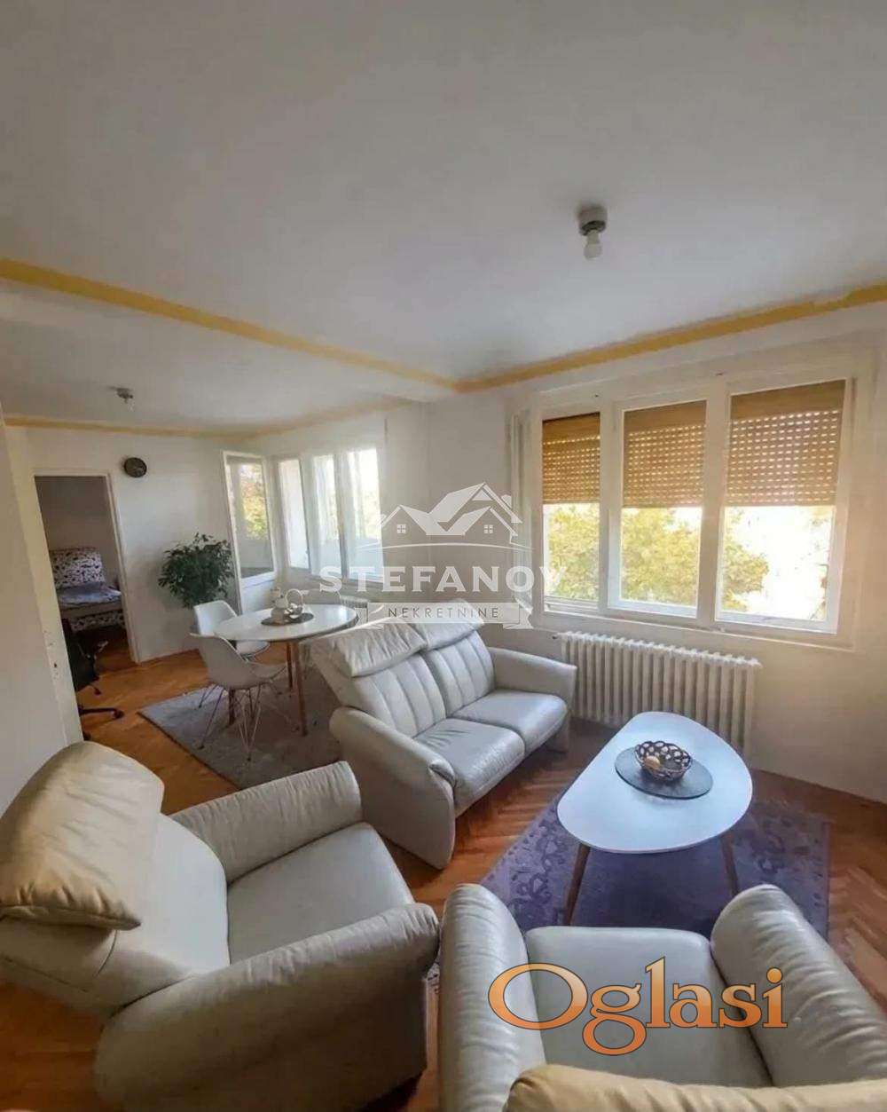 Manji three-room apartment at Lesnini — photo