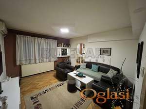 Stan u kući 122m2 sa lokalom 20m2 kod Doma zdravlja