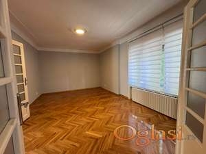 Trosoban stan u Radničkoj - 84m2 ! SALONAC