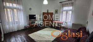 Dvorišno orijentisan, udoban ID#1461