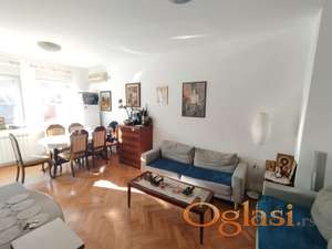 Trosoban stan na Limanu I ! Vladislava Kaćanskog! Visoko Prizemlje