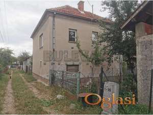 Na prodaju kuča 160m2, na Broju 6