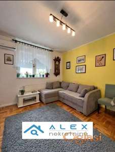 Odličan jednoiposoban stan u Petrovaradinu moze kredit za mlade