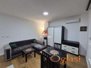 Garsonjera - 29m2 - Bulevar Oslobođenja