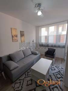 Izdaje se stan na Apelovcu, 36m2!