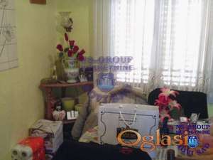 Starija kuća od čvrstog materijala