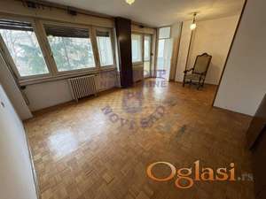 Socijalno-trosoban useljiv