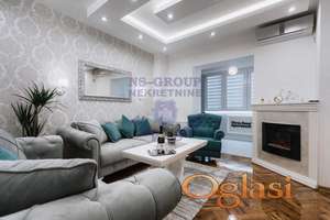 Prelep jednoiposoban stan na Podbari