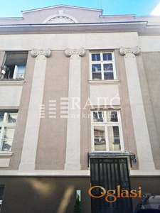 Izdato.Centar(Skupština)140m2,4.5+2 terase-salonski #3862