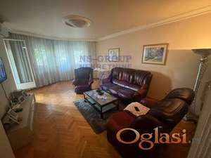 Odlican trosoban stan na Grbavici