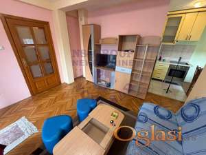 TOP PONUDA! Predstavljamo Vam fenomenalno raspoređenih 64m2 na Novoj Detelinari.