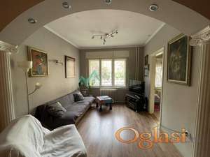 Novi Sad, CENTAR (Kej) - Dvoiposoban stan 58m2 