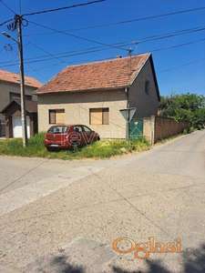 BAČKI JARAK - BAČKI JARAK - 130.00 m2