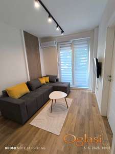 Luksuzan dvosoban stan na Podbari ! Marka Miljanova