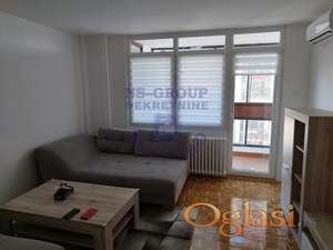 Dvosoban stan na Limanu 4!