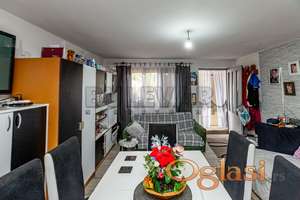 Kuća  na  Mramorskom brdu, prizemlje  i  sprat, 104 m2, plac  406 m2