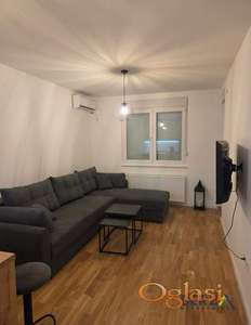  NOV DVOSOBAN STAN NA PODBARI