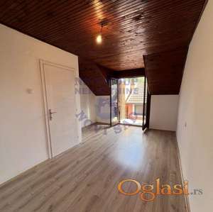 Vikendica na Kamenjaru 19m2