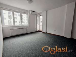 Izdaje se nov neuseljavan poslovni prostor - Adamovićevo Naselje