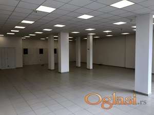 Novi Sad - Vršačka - poslovni prostor 331m2 - 2500 eura