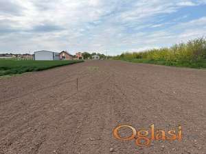 Stara Pazova građevinsko zemljište 1526m2