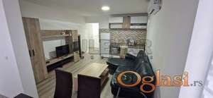 Troiposoban stan u naselju Šest Topola