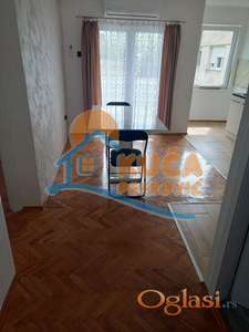 Izdaje se stan kod Bogoslovije