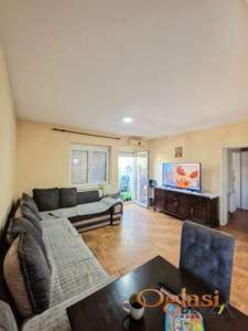 KOMFORAN DVOSOBAN STAN U CARA DUŠANA - TOP LOKACIJA